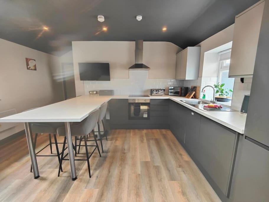 Sloane Modern 2 Bedroom Seafront Apartment Blackpool Exteriör bild